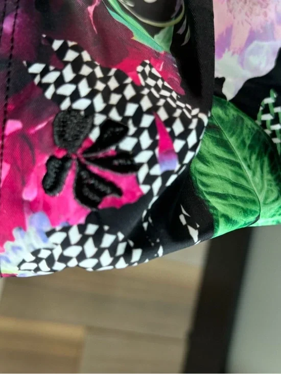 Hapari Melbourne Sport Tankini (Top Only) - Size M - New With Tags - Picture 8 of 8